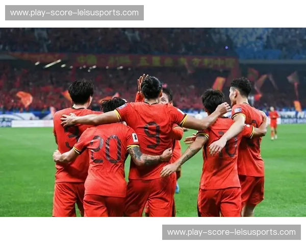 逆风翻盘还是宿命轮回？国足生死战卡塔尔：这不仅是一场球赛，是属于成年人的集体疗愈